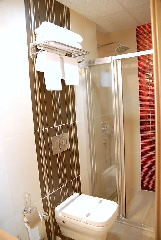 Lounge Hotel 2*, Istanbul Turkey